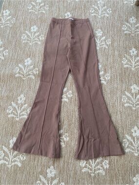 SABLYN Bailey Flare Legging in Fawn High-Rise small
